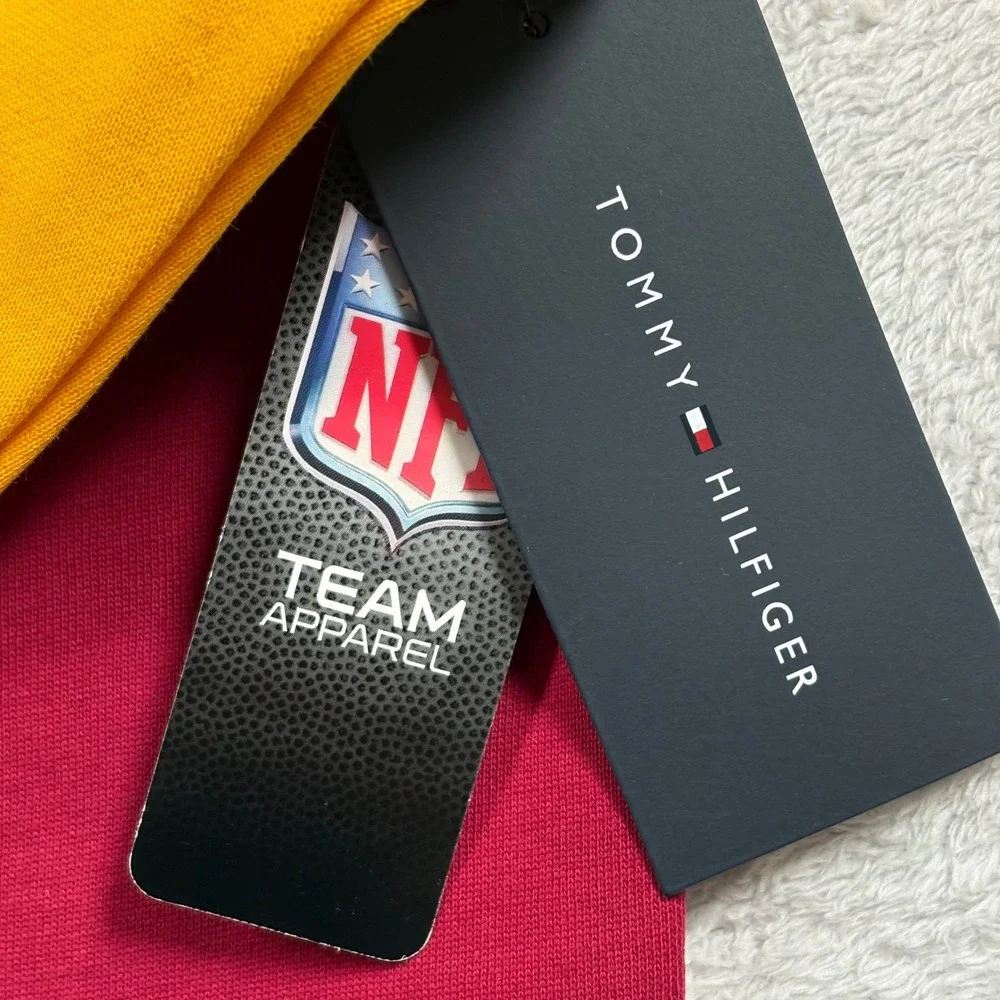 Washington Commanders Tommy Hilfiger Aiden Quarter-Zip Sweatshirt Burgundy XL - Picture 4 of 11
